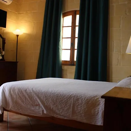 Il-wileg Bed & Breakfast Qala