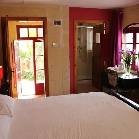 Il-wileg Bed & Breakfast *