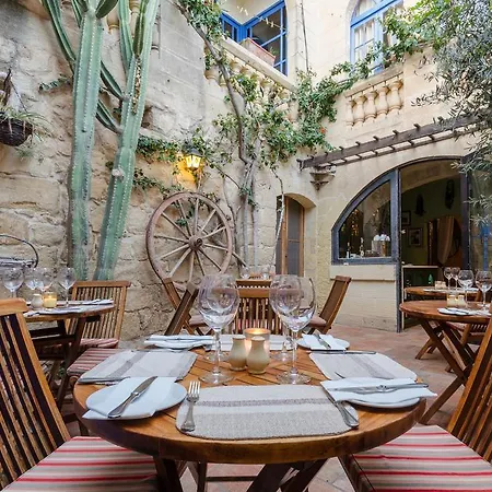 Bed & Breakfast Il-wileg 4*