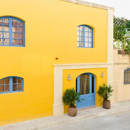 לינה וארוחת בוקר Il-wileg Qala