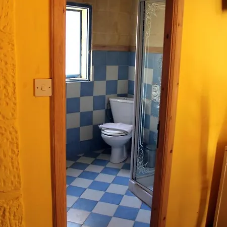 לינה וארוחת בוקר Il-wileg Qala